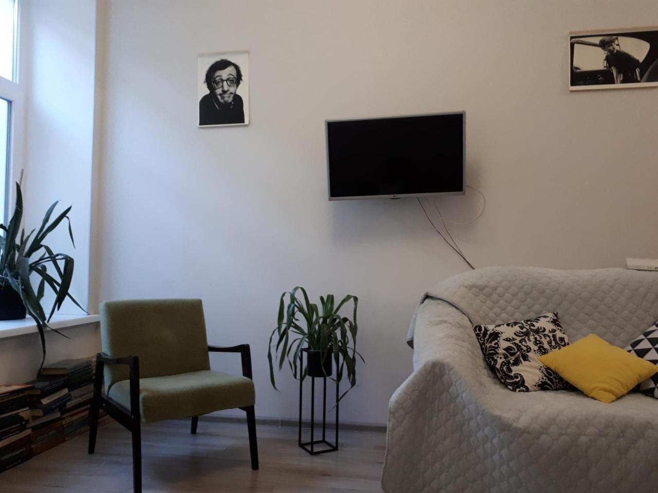 Apartment - Heart Of Odessa Bagian luar foto
