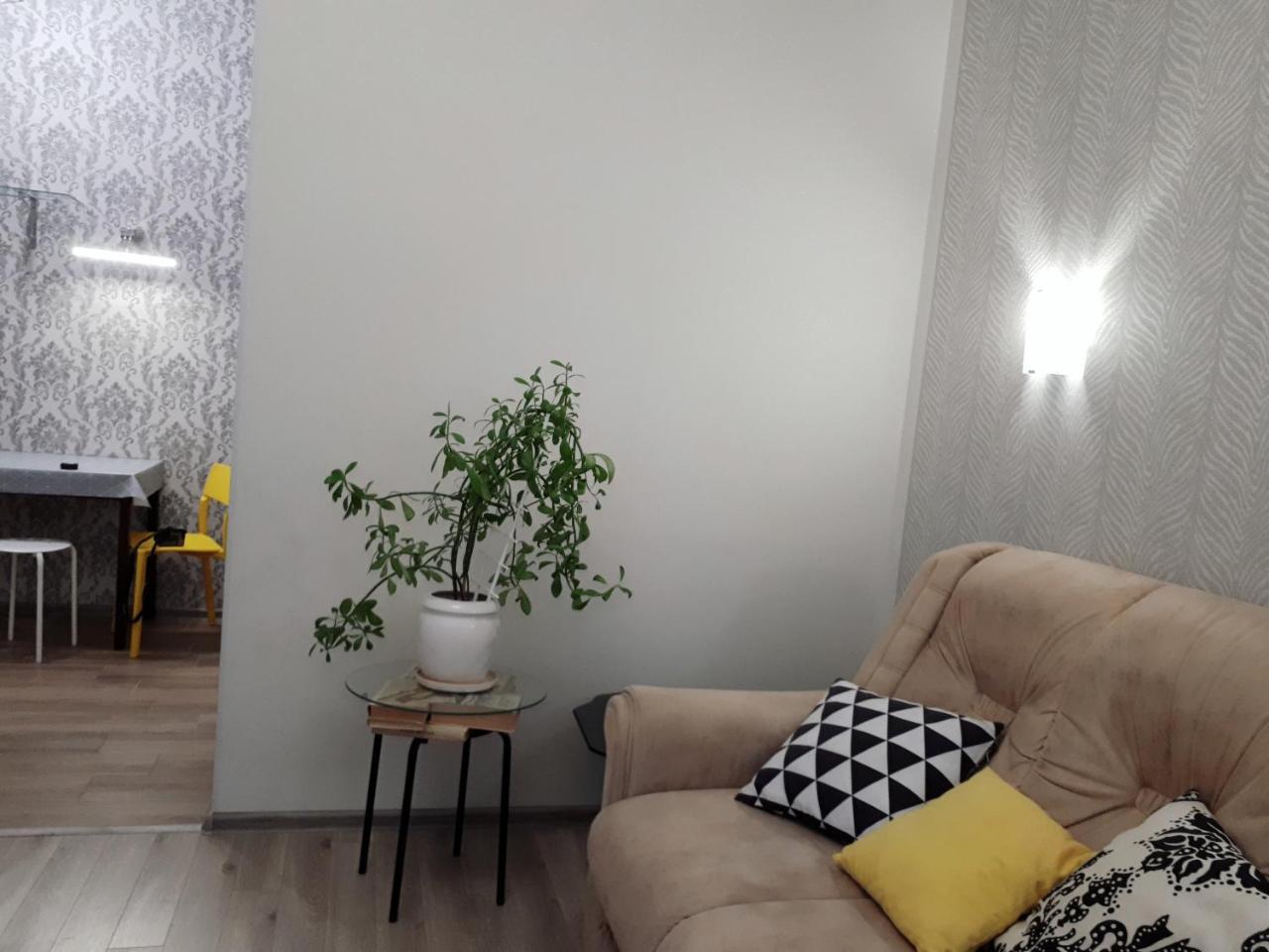 Apartment - Heart Of Odessa Bagian luar foto