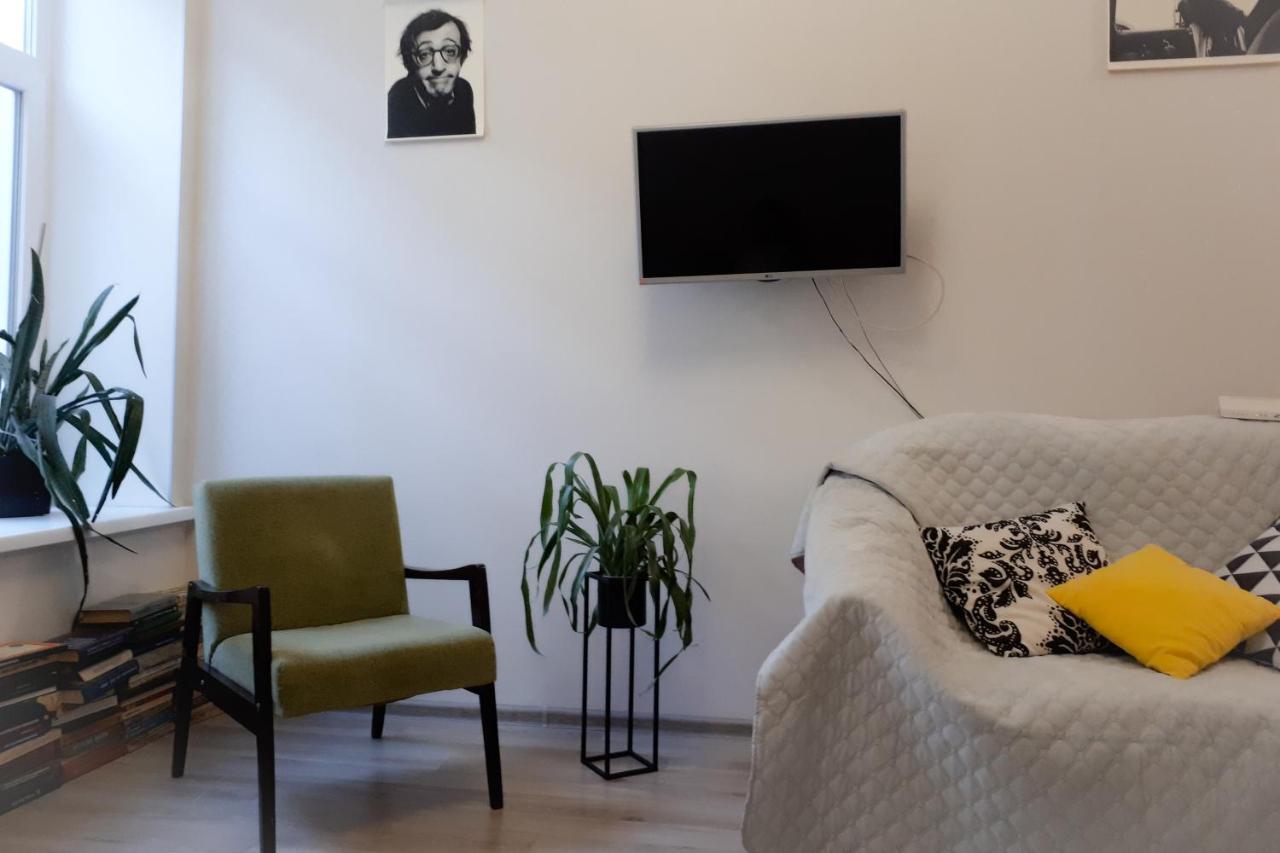 Apartment - Heart Of Odessa Bagian luar foto